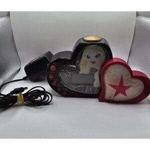 Bratz The Movie Clock- NO SOUND- NO ALARM- NOT WORKING- CLOCK ONLY- LIGHTS UP